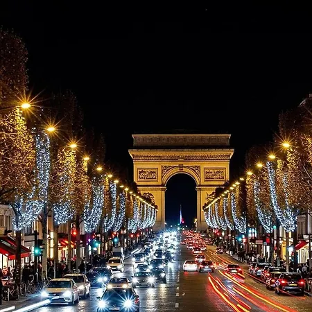 6-person With 3 Beds Champs-elysees *